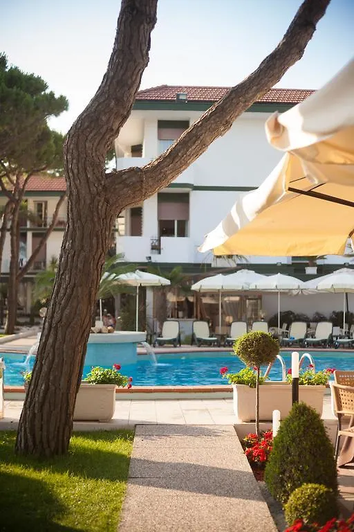 Hotel Elite Лидо-ди-Езоло 4*,  Италия